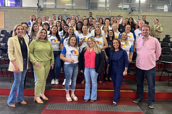Agentes Comunitários e de Controle de Endemias concluem curso