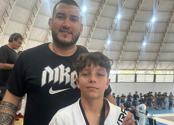 Jovem itapirense coleciona conquistas e se destaca no Jiu-Jitsu