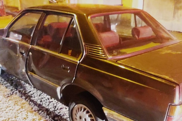 Vai vendo: Mulher furta carro da ex-namorada e acaba presa