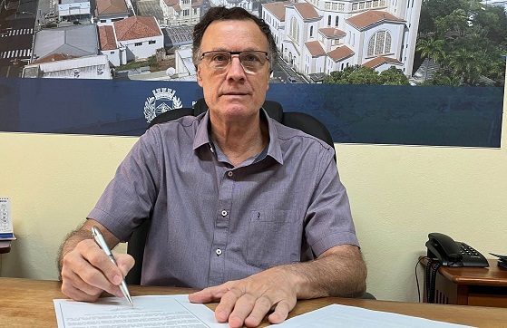 Bellini envia Projeto de Lei à Câmara para lançar novo Refis