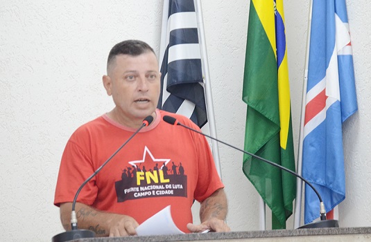 FNL vai à Câmara, usa a Tribuna Livre e defende a reforma agrária