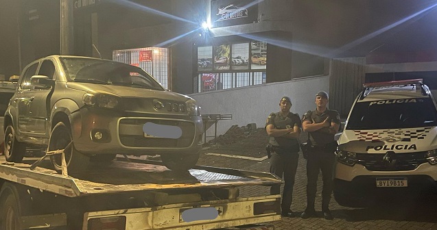 PM localiza carro ‘fake’ no Cubatão e prende um