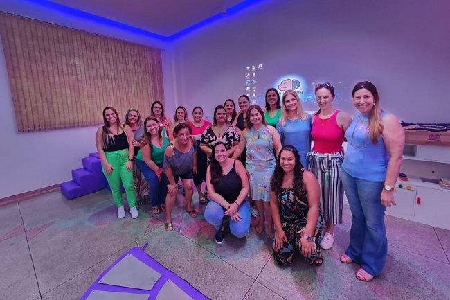 Gestoras visitam Sala de Recursos de Estimulação Multidisciplinar