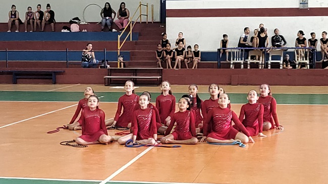 Ginásio Itapirão sediou Festival de Ginástica da ADR