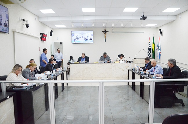 Vereadores aprovam abertura de crédito para ajudar entidades