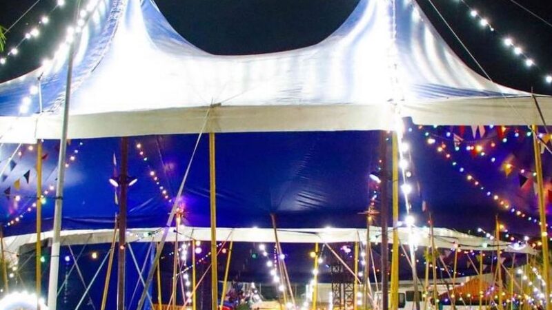 Lona rasga e circo vai embora 15 dias antes do previsto
