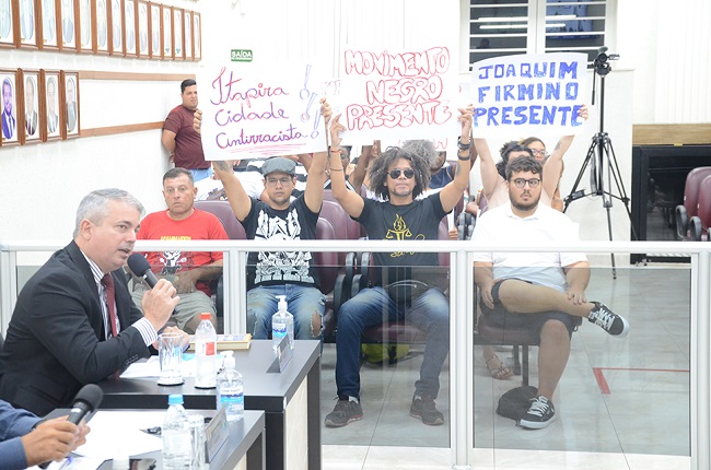 Aprovada lei que proíbe homenagens a escravistas e eugenistas