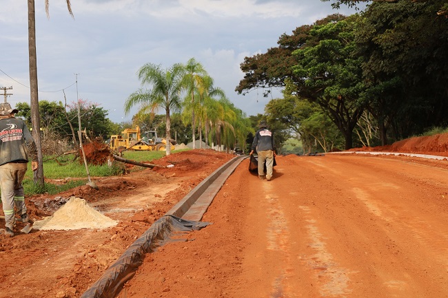 Avança novo ‘tapetão’ que ligará Vila Izaura ao Penhão   