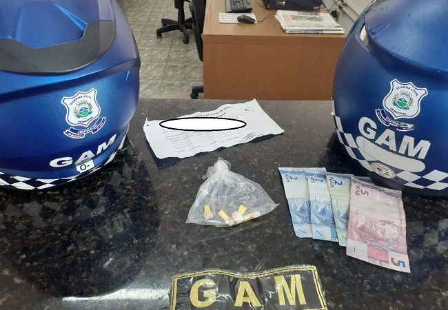 Homem foge de bike mas acaba preso por tráfico