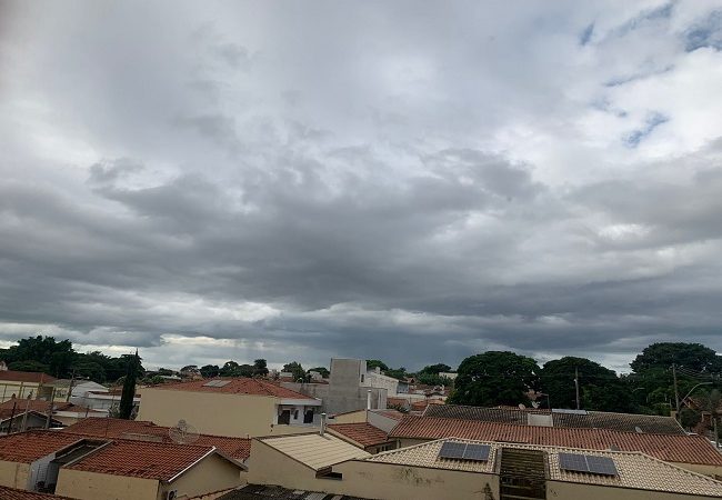 Pancadão de chuva despejou 59 mm em Itapira
