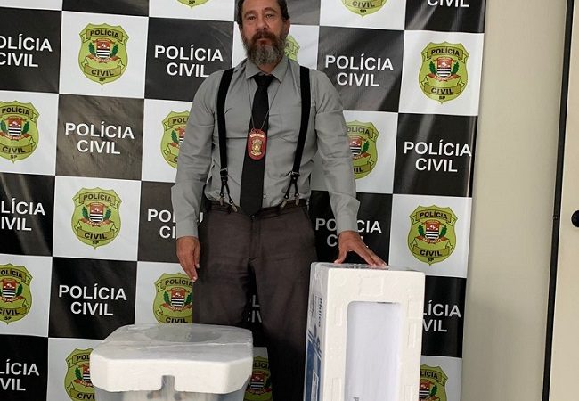 Empresários doam ar condicionado para a Delegacia local