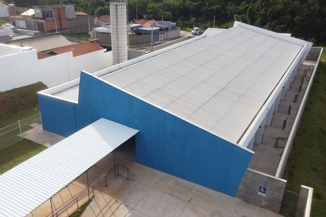 Toninho Bellini entrega novo Centro de Educação Infantil