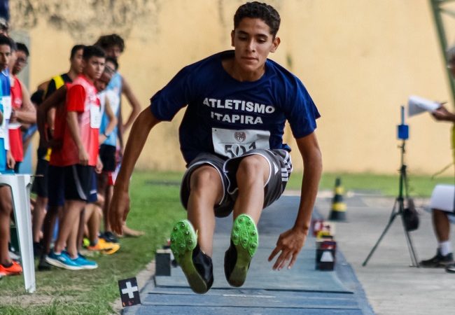 Atletismo vai sete vezes ao pódio nos JEESP