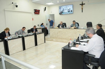 Câmara entrega título de cidadania e comenda na próxima terça-feira