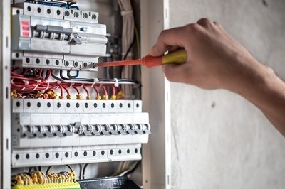 CVT abre inscrições para curso gratuito de qualificação em Elétrica