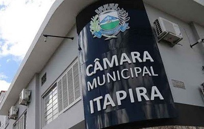 Câmara entrega mais 5 títulos na última sessão solene do ano