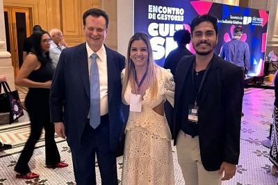 Equipe da Secretaria de Cultura e Turismo participa de encontro de gestores