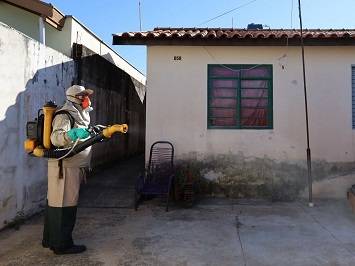 Combate à dengue funciona e casos recuam 36% em uma semana