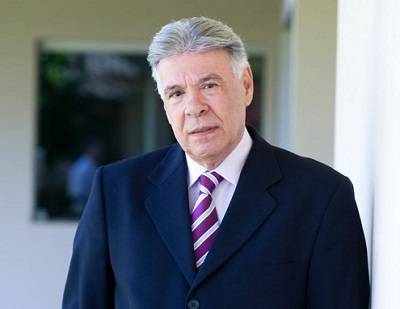 Dr. Pacheco toma posse na Academia de Ciências Farmacêuticas do Brasil