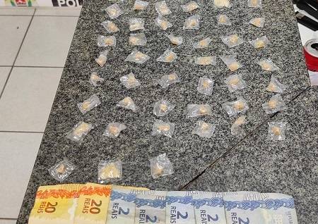 Tráfico de crack na Praça Pedro Lopes termina em prisão