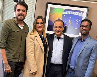 Secretaria de Cultura e Turismo se reúne com secretário estadual para apresentar projetos