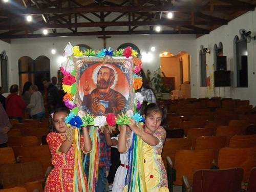 Comunidade Santa Ifigênia e Santo Expedito promove tradicional Festa Junina