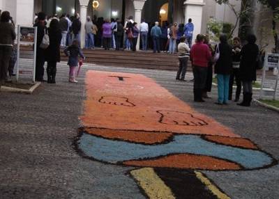 Paróquias se preparam para celebrações de Corpus Christi com missas e procissão