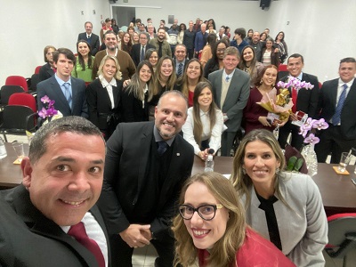 OAB de Itapira realiza solenidade de outorga de carteiras a novos advogados
