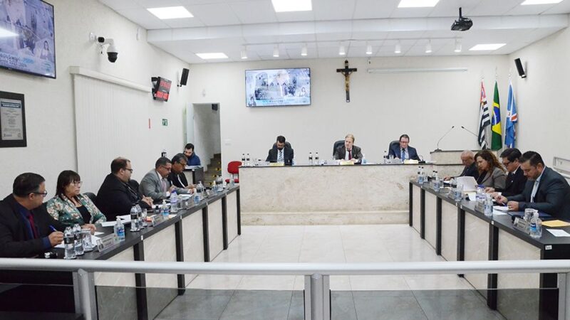 Vereadores poderão ter até R$ 300 mil cada um em ‘emendas impositivas’
