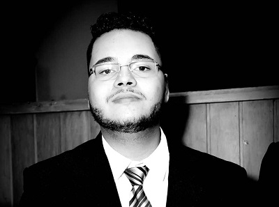 Sob o barro, ainda lembro dos demônios, por Guilherme Reis