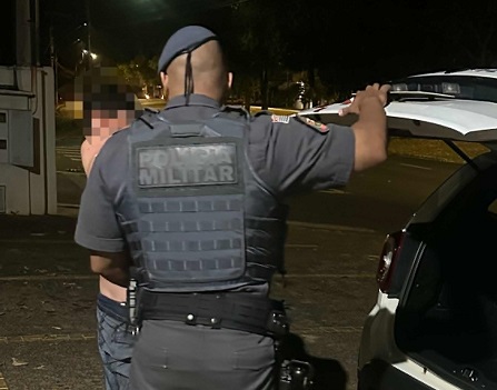 Homem condenado por roubo é preso na 24 de Outubro