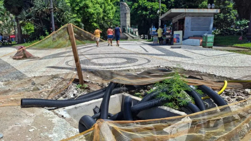 Empresa que tá dando ‘calor’ na obra do Mercadão teve 3 contratos rompidos em Santos