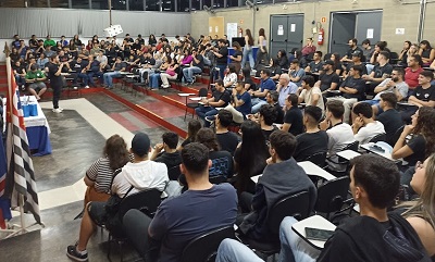 Semana Inovar do UNIESI atrai multidão e celebra a inovação, saúde e o futuro do trabalho