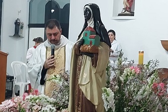Novena a Santa Ifigênia terá programação religiosa e Show de Prêmios