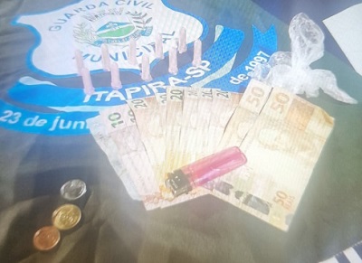 Homem é preso por tráfico de drogas no Istor Luppi