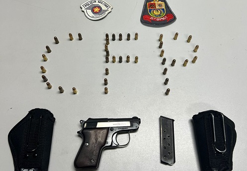 Polícia Militar apreende arma de fogo de homem que iria se matar