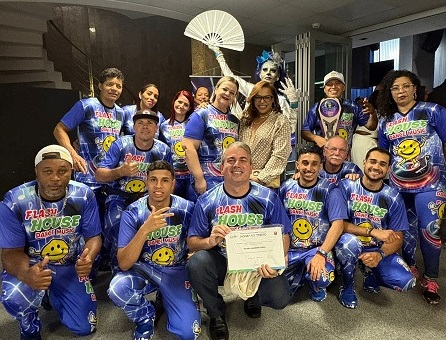 Grupo itapirense é destaque em premiação estadual dedicada à cultura Flashback   
