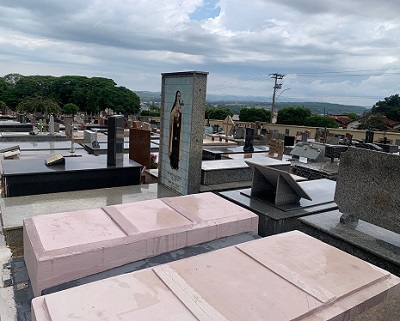 Fim de semana de Finados deve levar multidão aos cemitérios municipais   