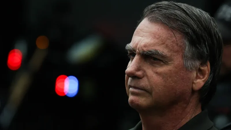 Jair Bolsonaro é preso preventivamente em Brasília