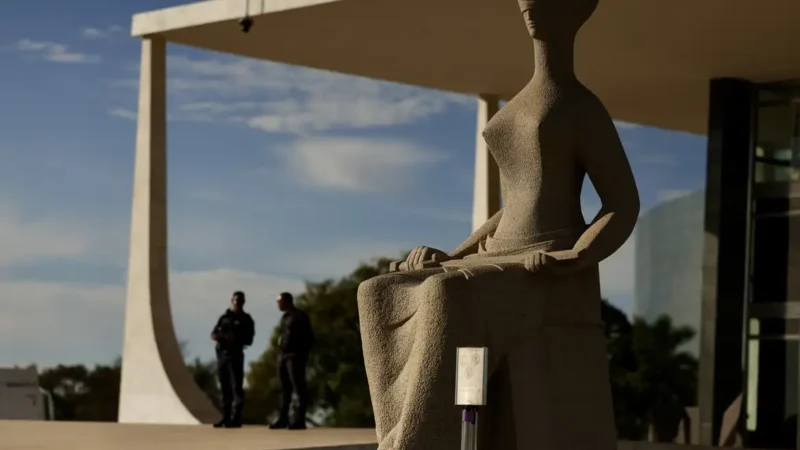 STF encerra processo da trama golpista; Bolsonaro vai cumprir pena na PF