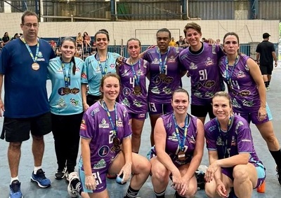 Handebol encerra Lhesp em 4º lugar e foca agora na final da LHI