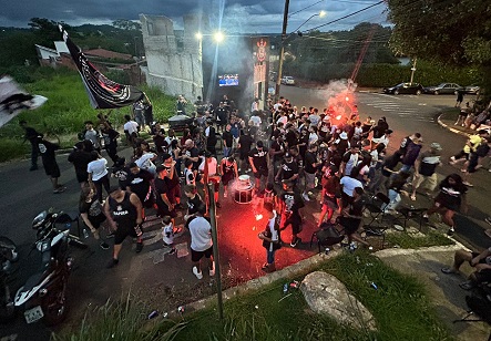 Torcida Fiel Itapira transforma decisão em noite histórica de emoção e festa