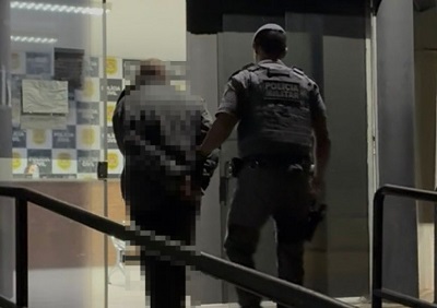 PM recupera moto furtada e prende suspeito no bairro Santa Cruz