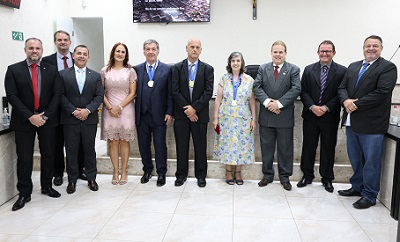 Câmara Municipal entrega Medalha de Honra ao Mérito Jurídico “Dr. Ariovaldo Risola”