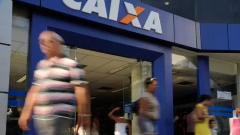 Saiba como ficam os serviços bancários no feriado do dia 12