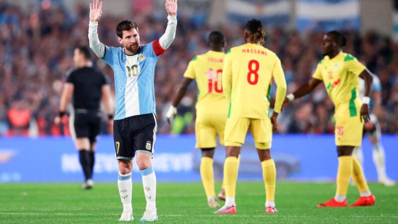 Acabou: Após 21 anos, Messi se aponsenta da seleção argentina